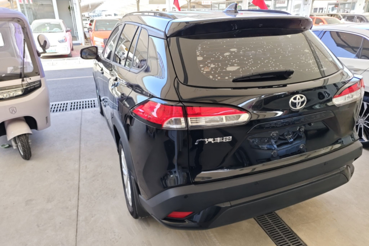 丰田 锋兰达 2023款 2.0L CVT领先版车身外观6005