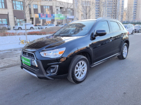 三菱 劲炫ASX 2013款 2.0L CVT两驱豪华版