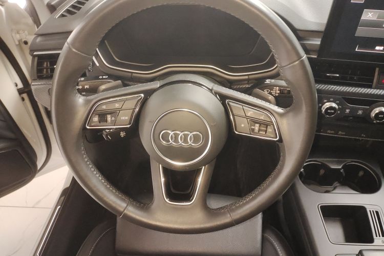 奥迪A4L 2020款 40 TFSI 时尚动感型局部细节9001