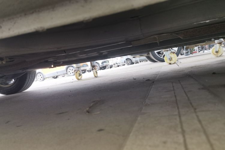 雪铁龙 爱丽舍 2017款 1.6L 手动时尚型局部细节9002