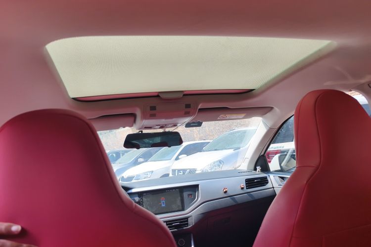 大众 Polo 2019款 Plus 1.5L 自动全景乐享版中控内饰7004