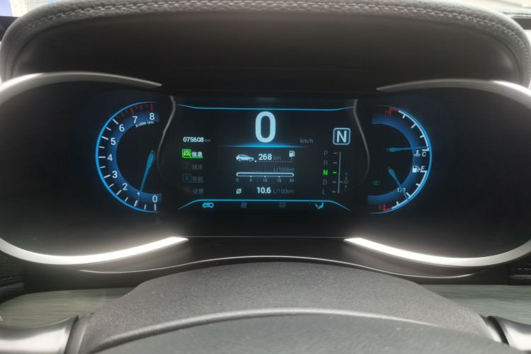 凯翼X3 2018款 1.6L CVT智耀版 国V中控内饰15