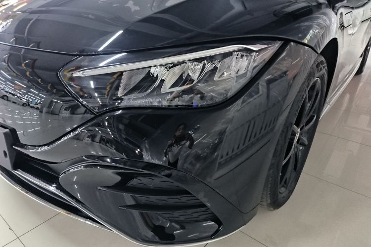 奔驰EQE 2022款 350 先锋版局部细节36