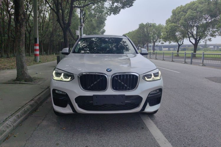 宝马X3 2018款 xDrive25i M运动套装 国V车身外观6001