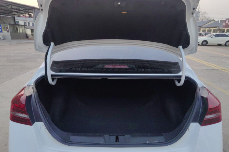 吉利汽车 帝豪 2021款 UP 1.5L 手动舒适型局部细节23