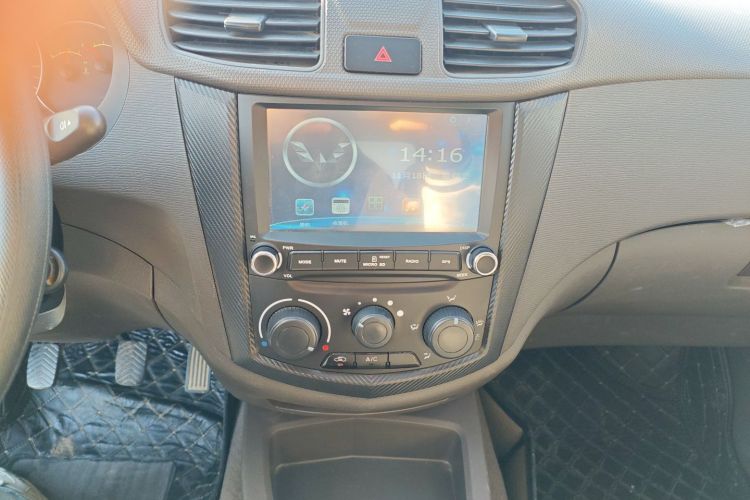 五菱汽车 五菱宏光 2020款 1.2L S基本型国VI LSI局部细节16