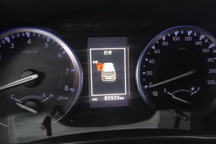 丰田 汉兰达 2018款 2.0T 四驱尊贵版 7座 国V中控内饰15