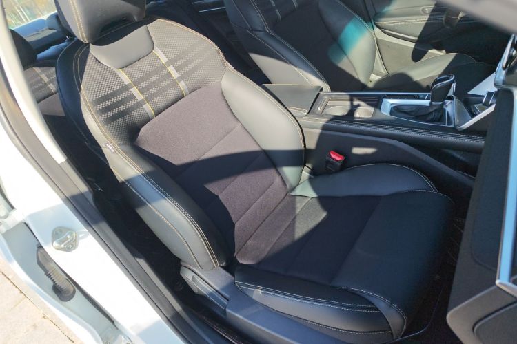 吉利汽车 缤瑞 2021款 1.4T CVT亚运版局部细节41