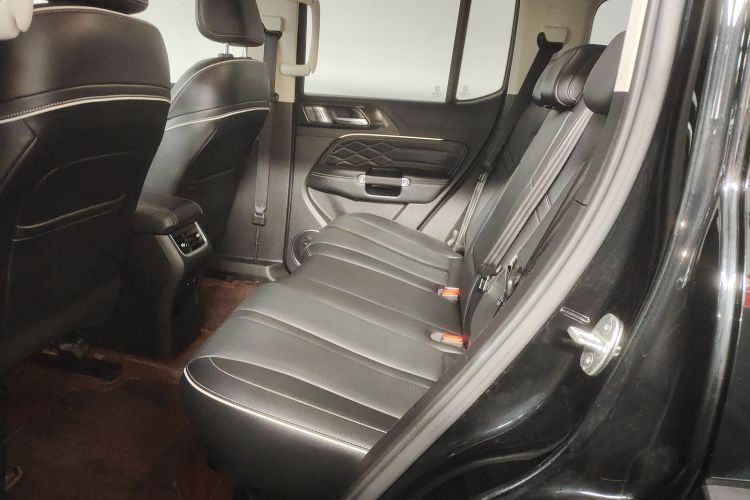 坦克300 2021款 越野版 2.0T 征服者中控内饰7001