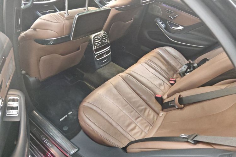 奔驰S级 2016款 S 400 L 4MATIC中控内饰7001