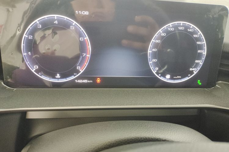 哈弗H6 2022款 第三代 1.5T 自动两驱Max中控内饰15