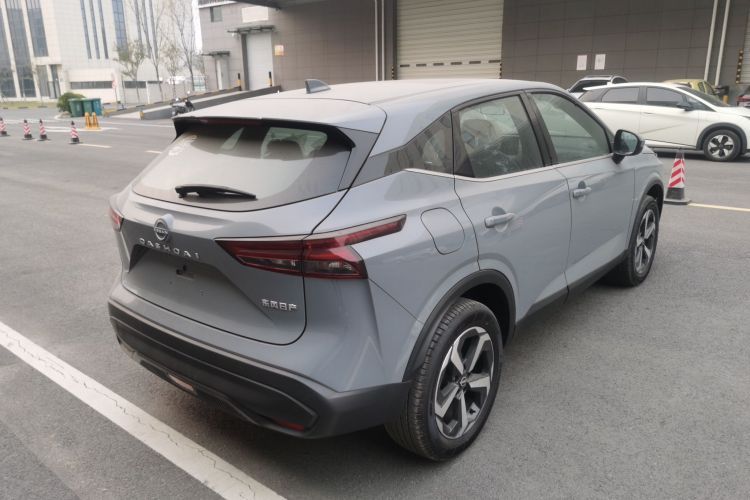 日产 逍客 2023款 1.3T CVT豪华版车身外观6003