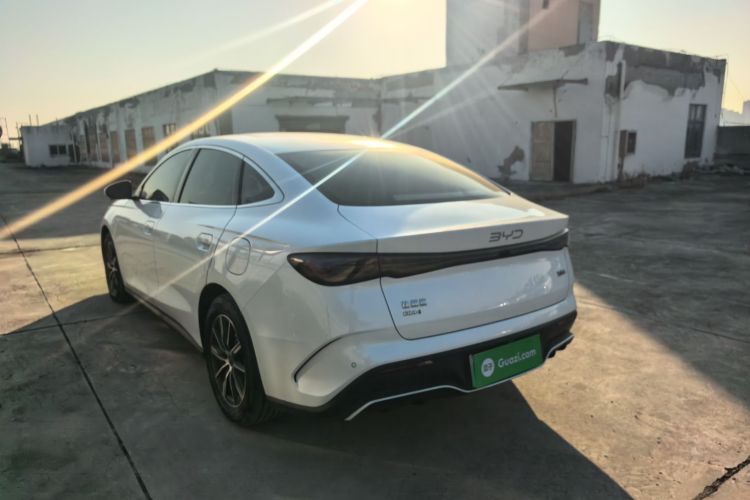 比亚迪 海豹06新能源 2024款 DM-i 120KM尊荣型车身外观6007