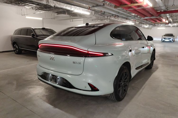 智己汽车 智己LS6 2023款 Max 标准版车身外观6003