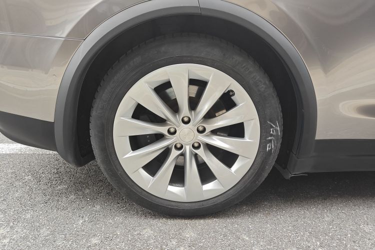 特斯拉 2017款 Model X 100D 长续航版车身外观6011