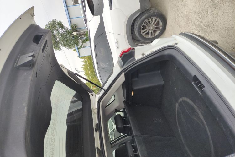 吉利汽车 2022款 博越X 1.8TD DCT智慧型局部细节23