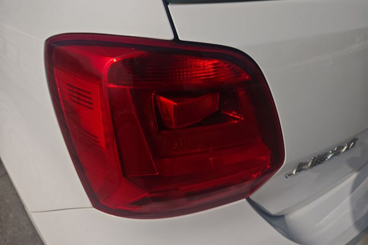 大众 Polo 2014款 1.4L 手动风尚版车身外观6006