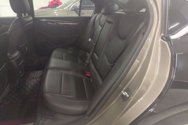 凯迪拉克CT5 2020款 28T 时尚型中控内饰7001