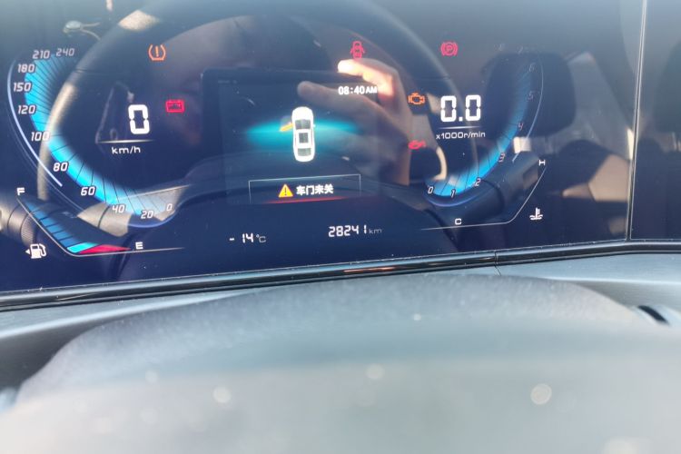 长安 逸动 2021款 PLUS 1.6L GDI 手动精英型中控内饰15