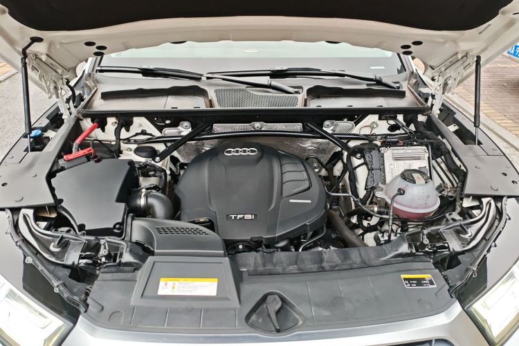 奥迪Q5L 2018款 40 TFSI 荣享时尚型 国VI局部细节24