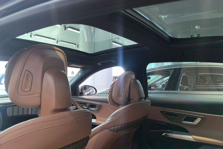 奔驰E级 2024款 E 300 L 时尚型局部细节22