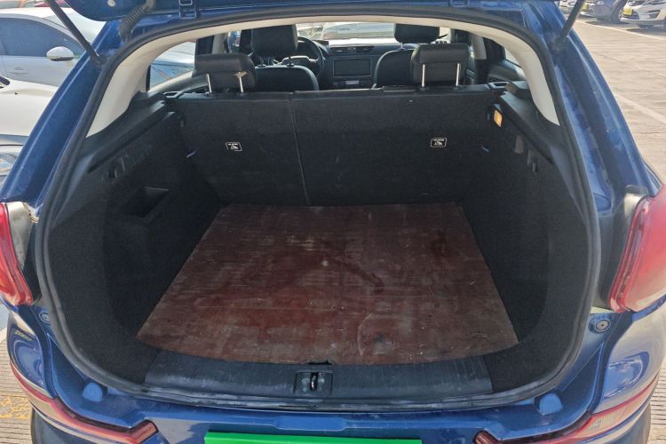 观致5 2018款 改款 1.6T 自动领先型局部细节23