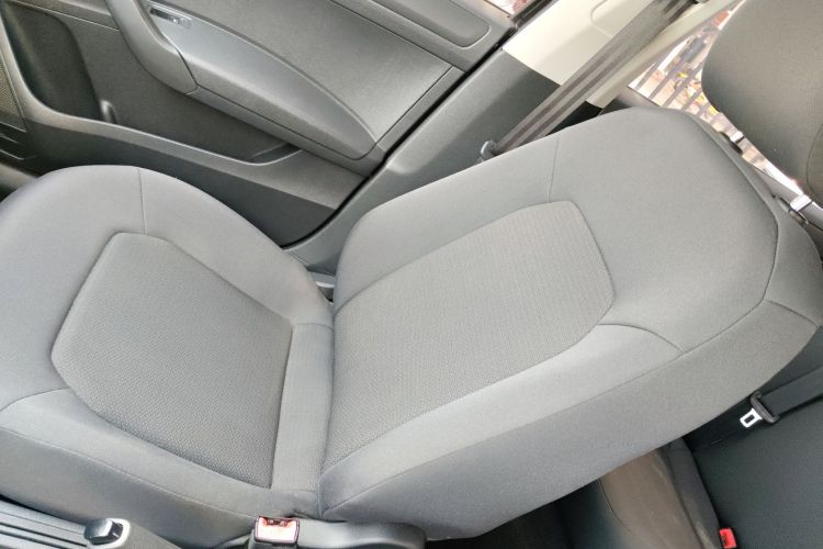 大众 桑塔纳 2015款 1.6L 自动风尚版局部细节41