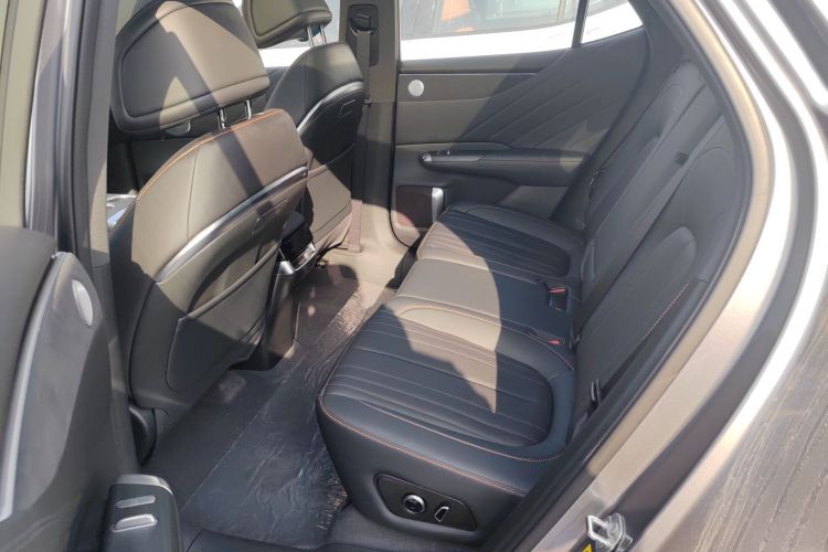 长安启源E07 2025款 增程 两驱 39kWh Max智驾版中控内饰7001