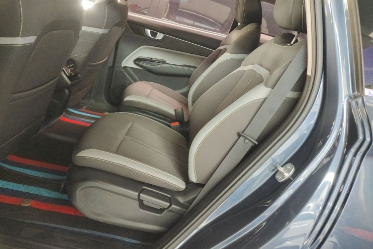 五菱汽车 五菱凯捷 2020款 1.5T CVT精英型中控内饰7001