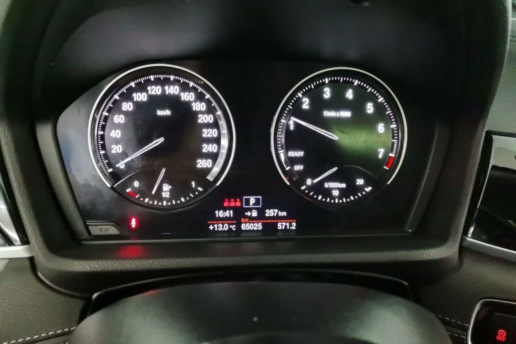 宝马X2(进口) 2019款 sDrive20i M越野套装 国VI中控内饰15