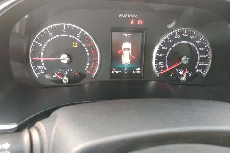 哈弗H6 2017款 红标 2.0T 自动两驱智尚型中控内饰15