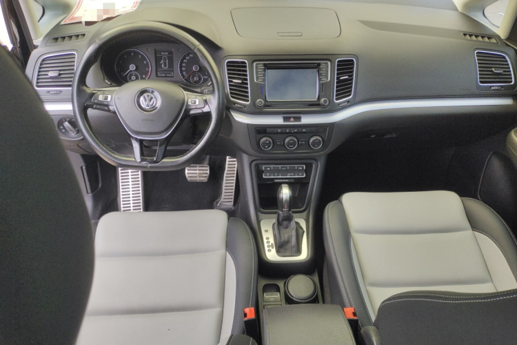 大众 夏朗 2018款 380TSI 舒享型 6座中控内饰7003