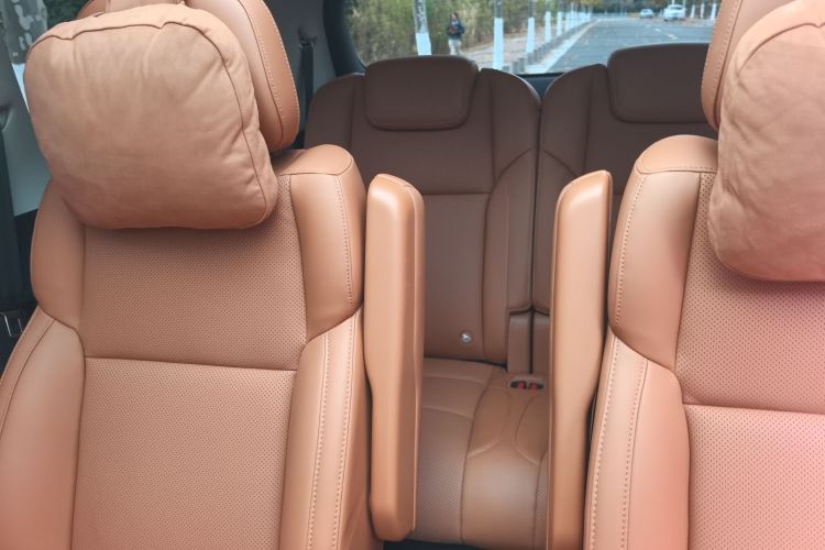 零跑汽车 零跑C16 2024款 增程 200尊享版中控内饰7005