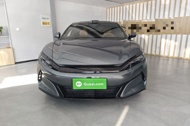 比亚迪 汉L 2025款 DM-p 四驱激光雷达旗舰型车身外观6003