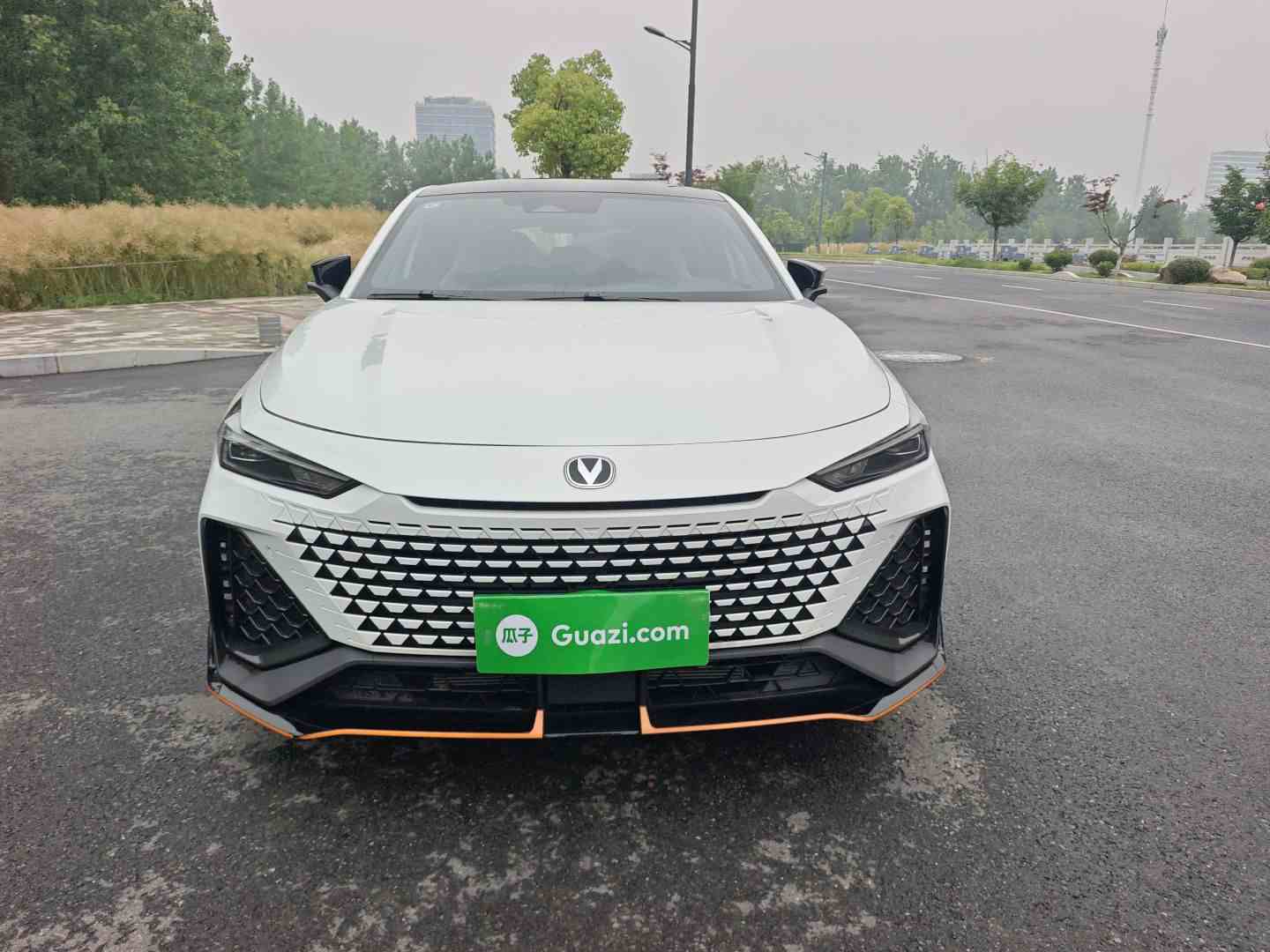长安UNI-V 2024款 2.0T 高能版(5)