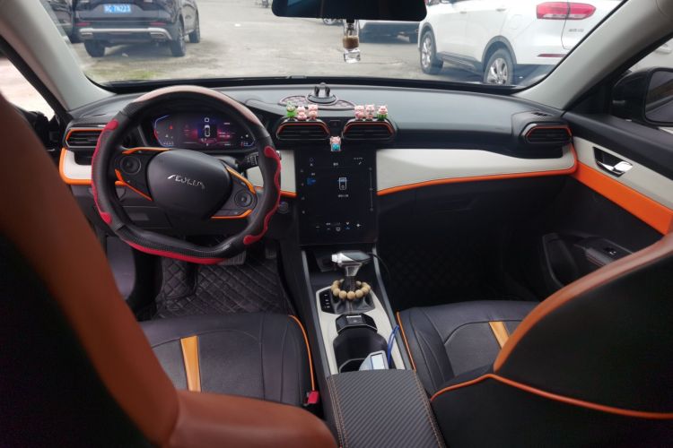 东风风神 奕炫 2023款 马赫版 1.5L 自动追影版中控内饰7003