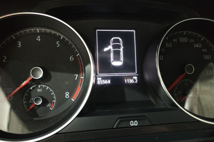 大众 高尔夫 2020款 挚爱版 280TSI DSG舒适型中控内饰15