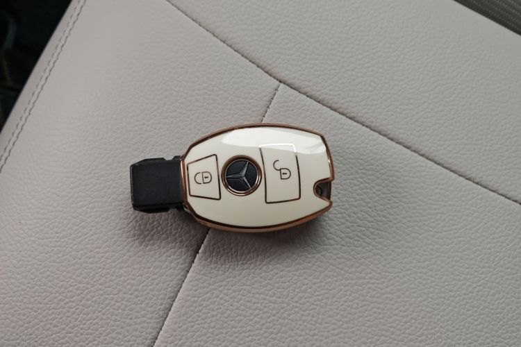 奔驰B级 2015款 B 200 动感型中控内饰7001