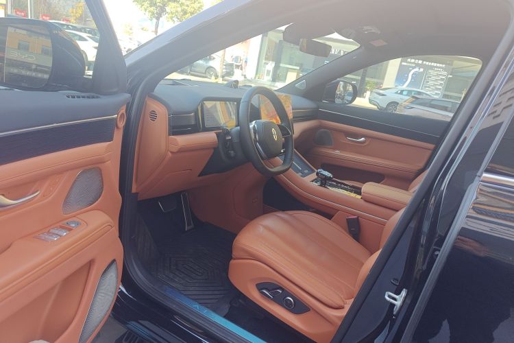 鸿蒙智行 问界M7 2024款 1.5T 智驾四驱Ultra版 6座中控内饰7002