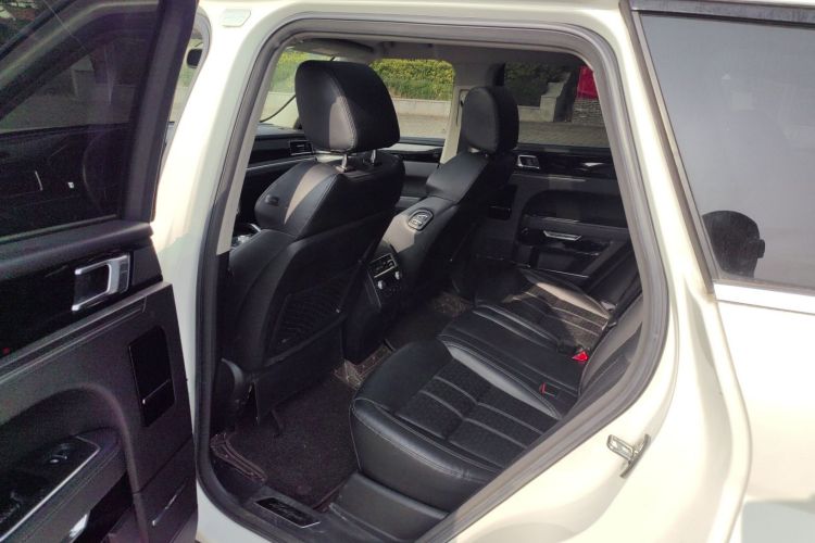 众泰T700 2017款 1.8T 双离合旗舰型中控内饰7004