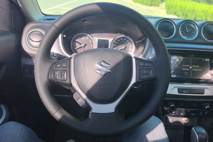 铃木 维特拉 2016款 1.4T 自动两驱豪华型局部细节13