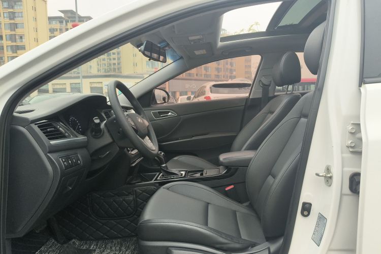 现代 名图 2017款 1.8L 自动智能型GLS 国V局部细节19