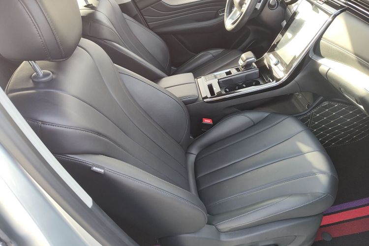 荣威RX5 MAX 2019款 300TGI 自动智驾健康舱版局部细节41