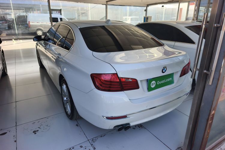 宝马5系 2014款 525Li 豪华设计套装车身外观6004