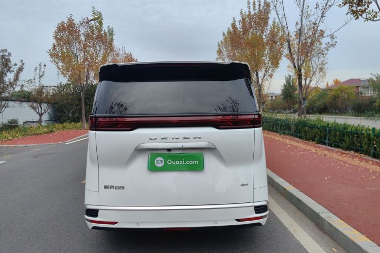 腾势D9 2022款 DM-i 1040 尊贵型车身外观6003