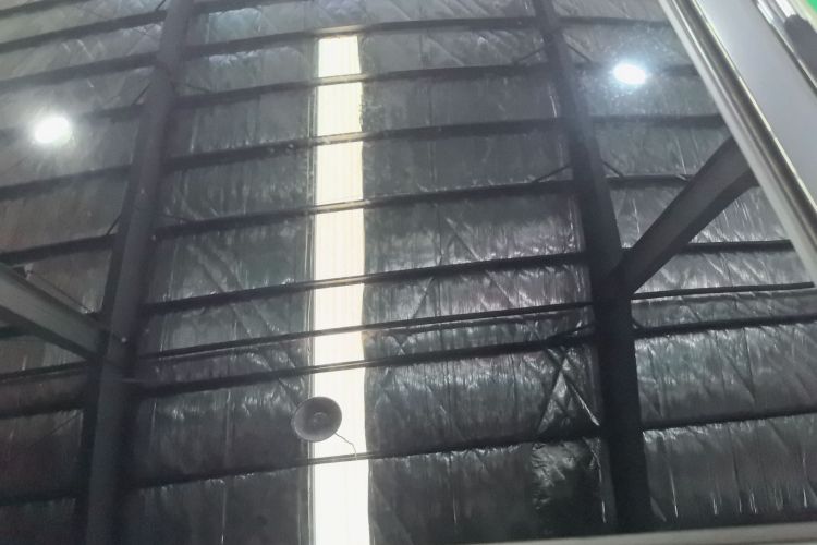 奔驰E级 2021款 改款 E 300 L 运动时尚型局部细节57