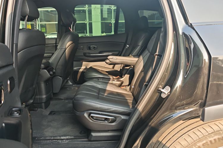 蔚来ES8 2020款 580KM 六座版中控内饰7004