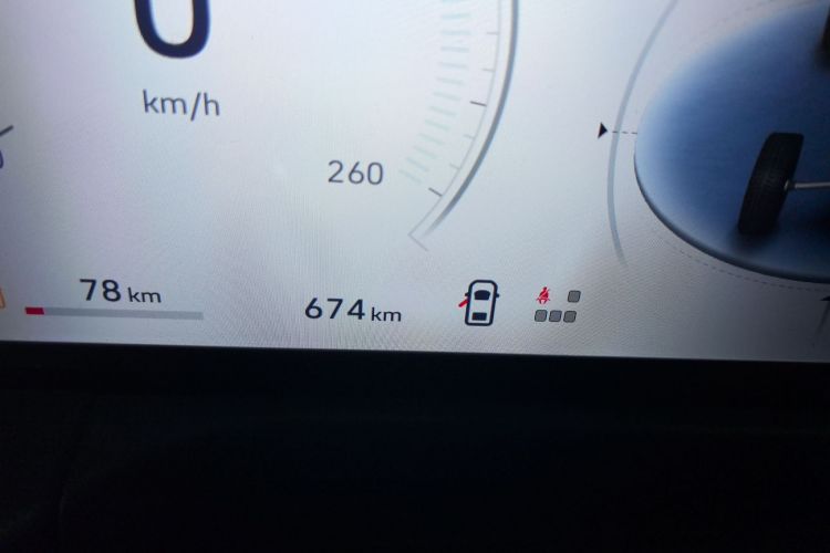 坦克300 2025款 2.0T 征服者中控内饰15