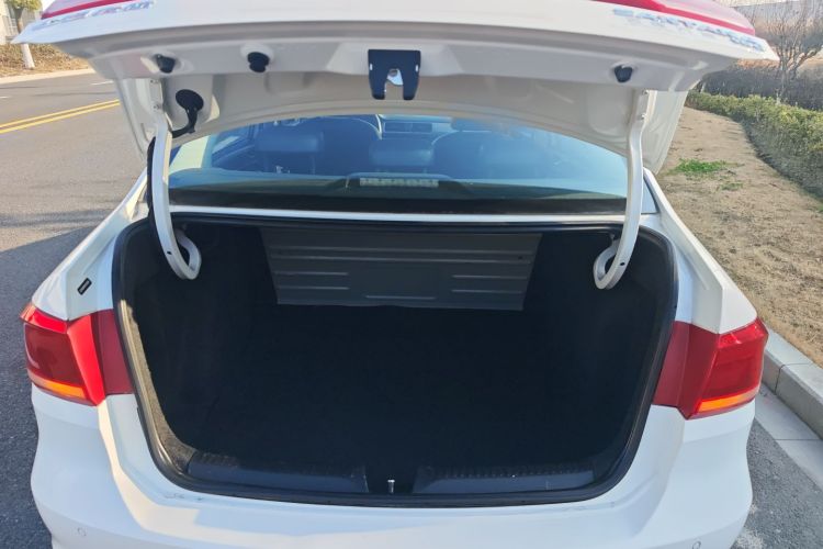 大众 桑塔纳 2015款 1.6L 手动舒适版局部细节23