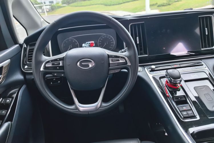 广汽传祺 传祺M8 2023款 领秀系列 390T 豪华版局部细节13